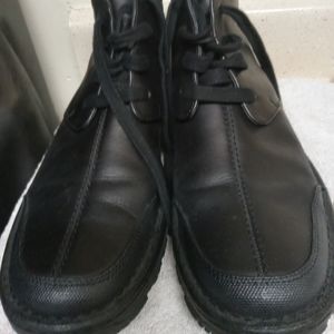 Cole haan Nike Air black size 11